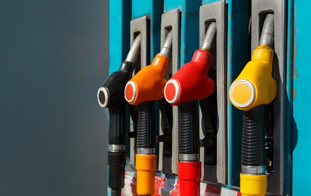 Россия остановила продажу бензина на Курилах