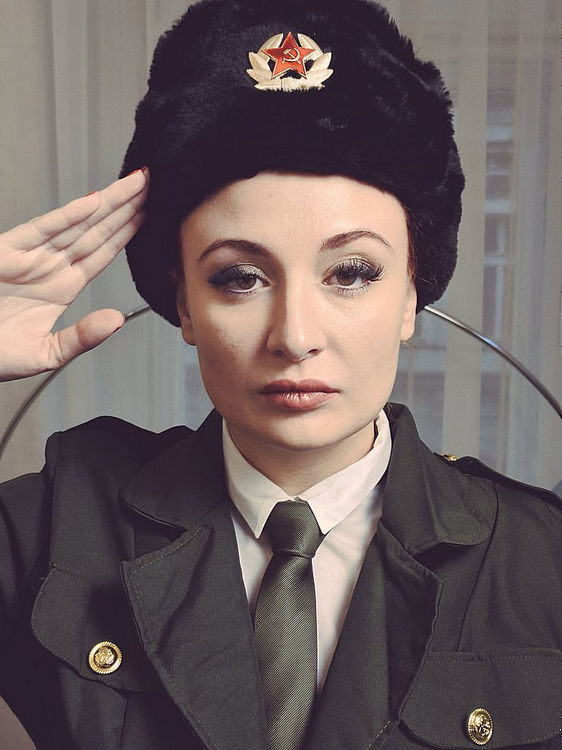 Eva Berger  : Russian Military Porn... Take 1! (BrickYates) FullHD 1080p