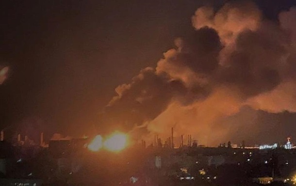 В России остановился Куйбышевский НПЗ после атаки дронов