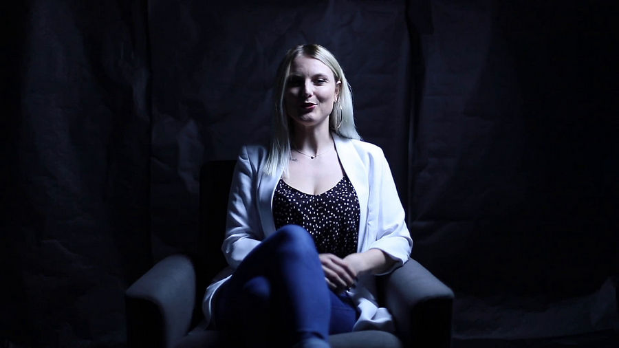 An Interview That Ends In Fucking Valentine Baxton (Onlyfans) FullHD 1080p