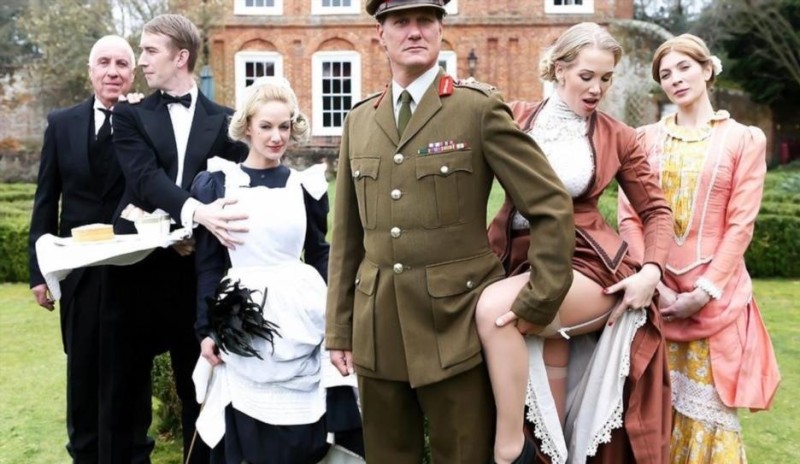 Loulou, Rebecca Moore- Downton Grabby  - [3.53 GB]