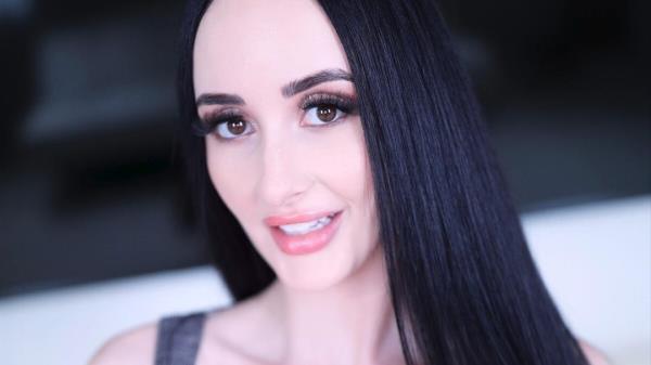 Violet Voss - Amateur Allure Introduces Violet Voss, a Sexy Real Estate Agent Gives a Blowjob, Fucks and Swallows [FullHD 1080p]