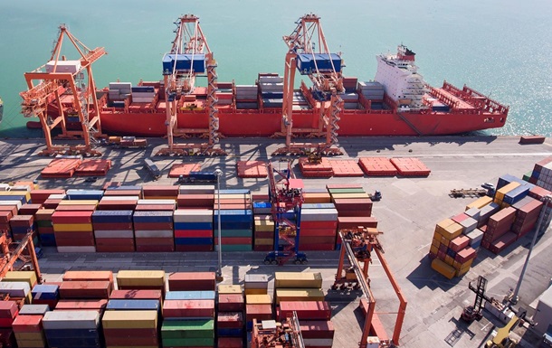 "Зерно за авто": СМИ узнали о бартере между Россией и Китаем