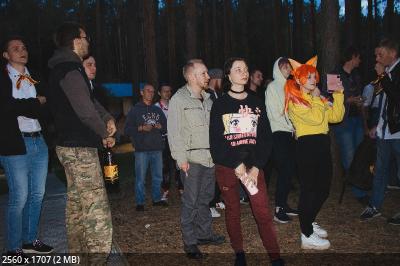 107_H09FrJaM5sY.jpg