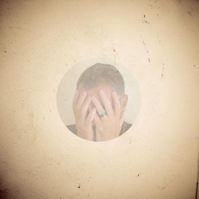 Alex Johnston - Sitting Alone (2025) [FLAC 24B-44.1kHz]