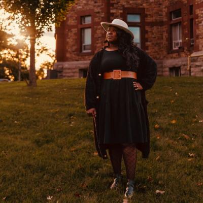 Victoria Yorke - God's Grace (No Limits) (2024) [FLAC 24B-44.1kHz]